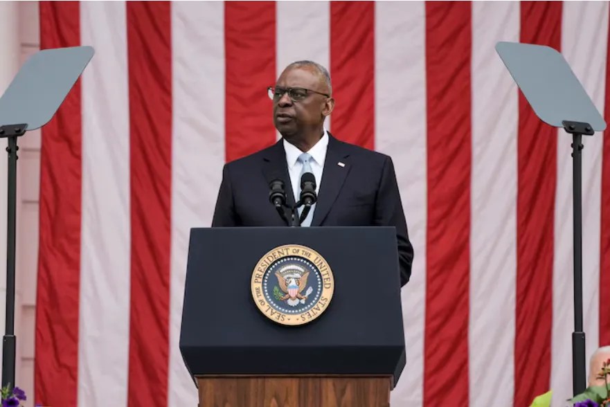 Bộ trưởng Quốc phòng Mỹ Lloyd Austin. Ảnh: REUTERS Bộ trưởng Quốc phòng Mỹ.png