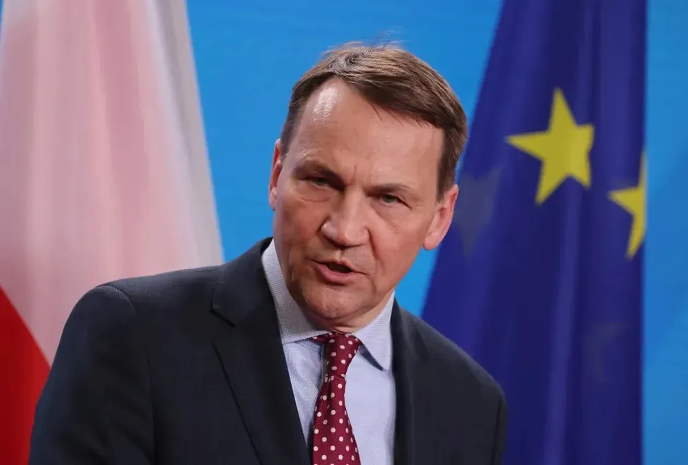 Ngoại trưởng Ba Lan Radoslaw Sikorski. Ảnh: GETTY IMAGES chiến sự Nga-Ukraine.jpg