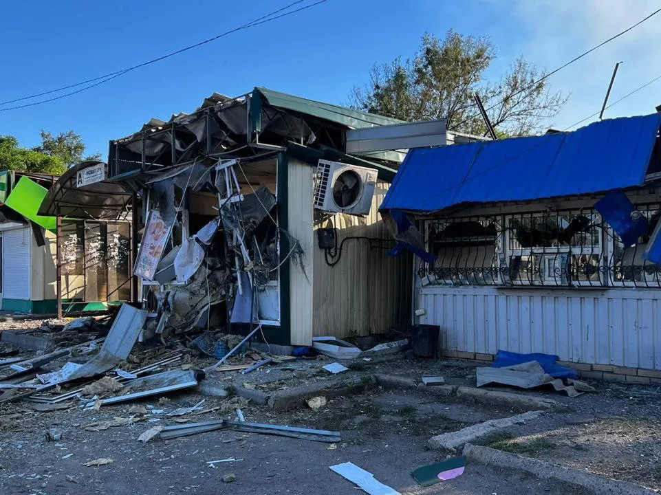 Hiện trường vụ tấn công vào tỉnh Donetsk ngày 12-7 mà Ukraine quy là do Nga làm. Ảnh: TELEGRAM Chiến sự Nga-Ukraine