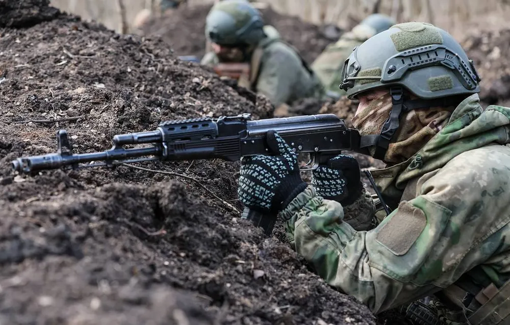 Binh sĩ Nga hoạt động trên chiến trường. Ảnh: TASS chiến sự Nga-Ukraine.jpg