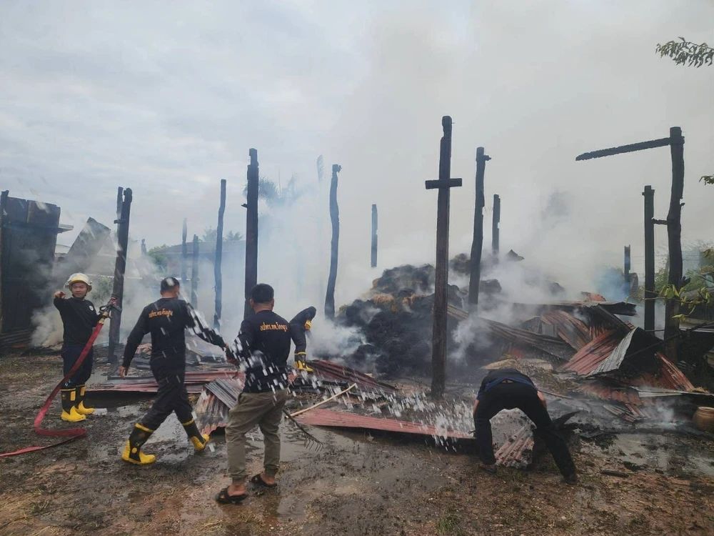 campuchia thái lan.jpg