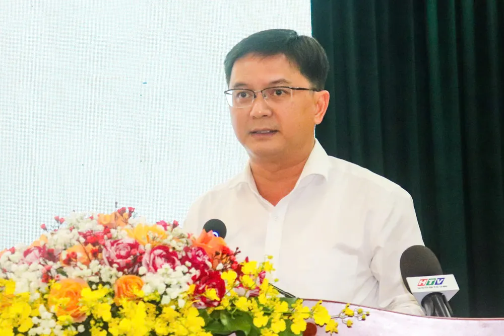 chăm lo tết 1.jpg