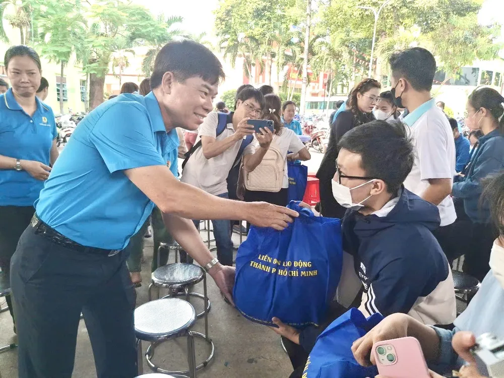 người lao động 4.jpg