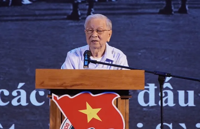 Dấu son tuổi trẻ 1.jpg