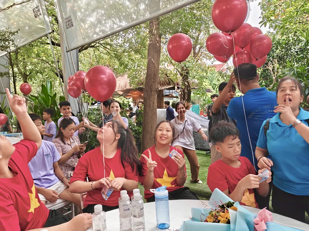 Chắp cánh ước mơ 5.jpg