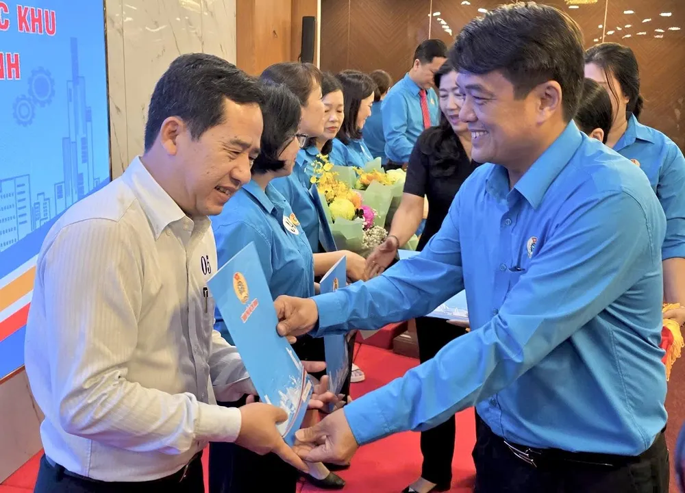 quyết định thành lập 3(1).jpg