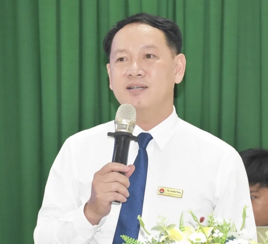 Tặng 100.000 đồng cho toàn dân (2).jpg