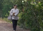 Bị Tô Hoàng đốt nhà, Lệ kéo cả nhà ra chợ tố cáo tên gian ác ảnh 5 Bị bà Lệ tố cáo khắp nơi, Tô Hoàng tính đường 'diệt cỏ tận gốc'