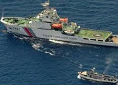 EU cảnh báo TQ vụ cho tàu hải cảnh phun nước tàu Philippines ở bãi Cỏ Mây