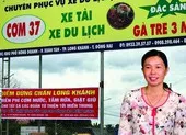 Vợ chồng chủ quán mời cơm tất cả các đoàn từ thiện miền Trung