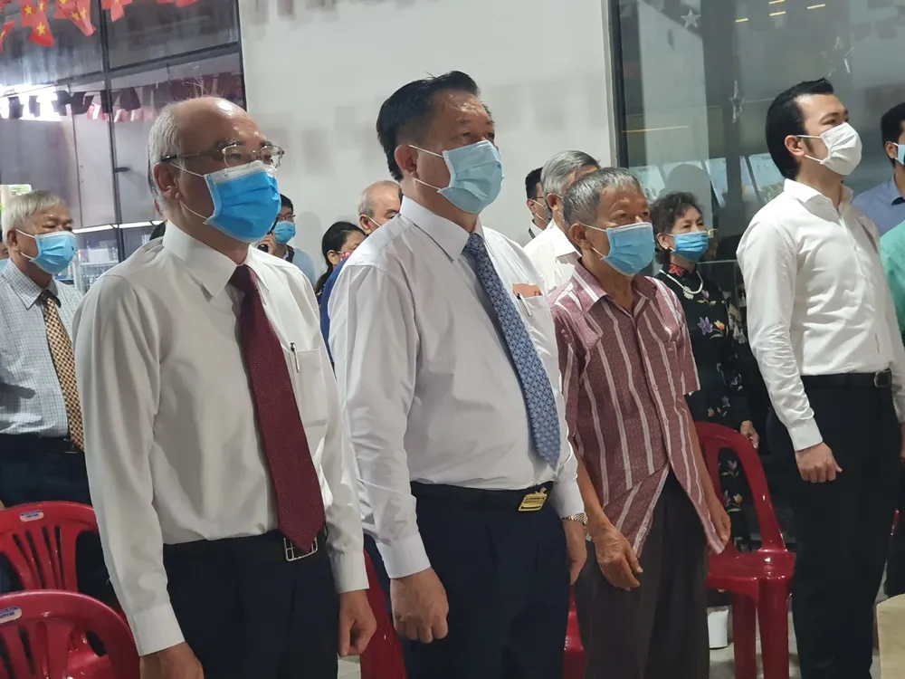 Trưởng ban Tuyên giáo Trung ương bỏ phiếu tại quận Tân Bình ảnh 5 Trưởng ban Tuyên giáo Trung ương bỏ phiếu tại quận Tân Bình ảnh 5