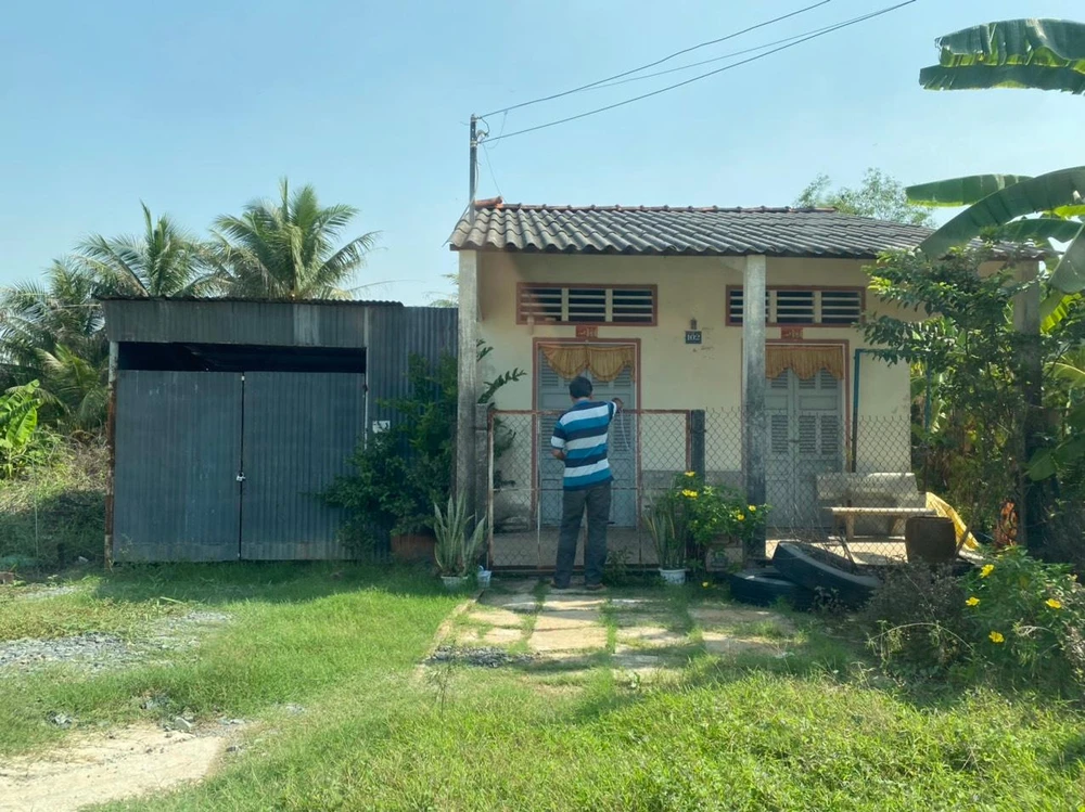 Căn nhà cấp 4 mà ông Võ Văn Thừa đang quản lý, sử dụng được UBND huyện xác định thuộc thửa đất số 2012. Ảnh: HỮU ĐĂNG Căn nhà cấp 4 mà ông Võ Văn Thừa đang quản lý, sử dụng được UBND huyện xác định thuộc thửa đất số 2012. Ảnh: HỮU ĐĂNG