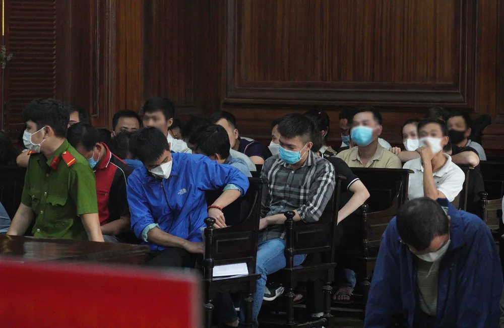 Trong vụ án này nhiều bị cáo tổ chức đánh bạc và đánh bạc được cơ quan điều tra cho tại ngoại. Ảnh: HỮU ĐĂNG