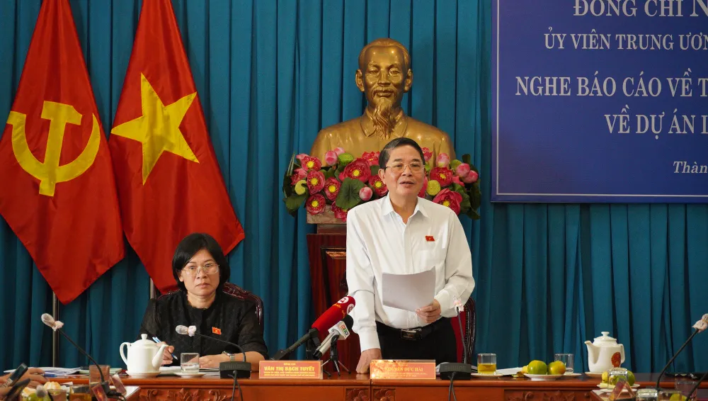 Ông Nguyễn Đức Hải, Phó chủ tịch Quốc hội cho biết sẽ ghi nhận và tiếp thu những ý kiến mà các đơn vị tại TP.HCM kiến nghị, đề xuất. Ảnh: MẠNH TÔN