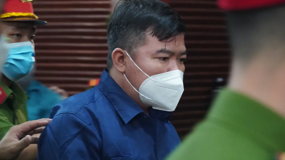 Phạm Thanh Tuấn, cựu Trưởng Công an phường Phú Thọ Hoà bị cáo buộc với vai trò chủ mưu. Ảnh: HỮU ĐĂNG Phạm Thanh Tuấn, cựu Trưởng Công an phường Phú Thọ Hoà bị cáo buộc với vai trò chủ mưu. Ảnh: HỮU ĐĂNG