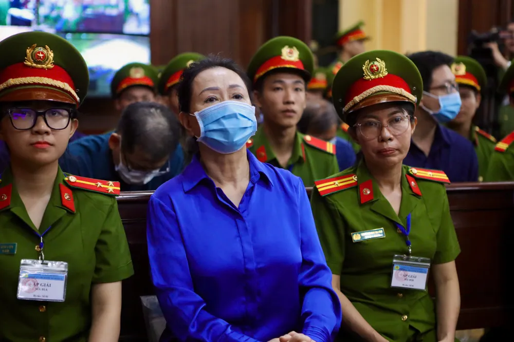 Bà Trương Mỹ Lan tại tòa trong vụ án thứ hai. Ảnh: NGUYỆT NHI Bà Trương Mỹ Lan tại tòa trong vụ án thứ hai. Ảnh: NGUYỆT NHI