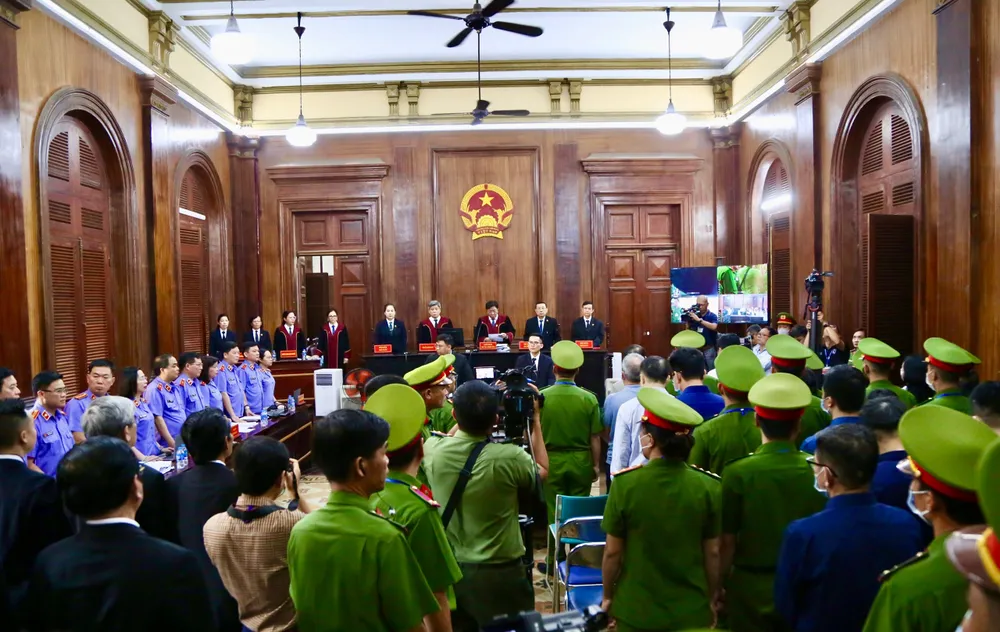 bảo vệ thẩm phán