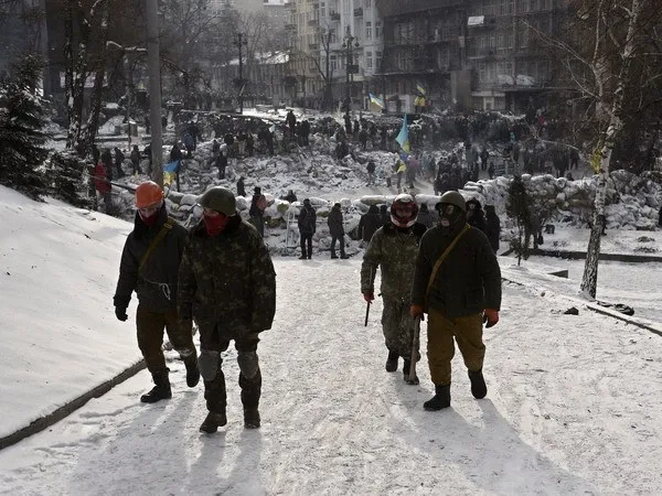 Mỹ hối thúc Ukraine đối thoại giải quyết bế tắc chính trị ảnh 1