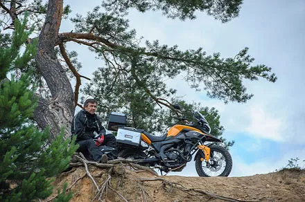 Minks khù khờ được tái sinh