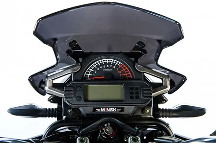 Minks khù khờ được tái sinh