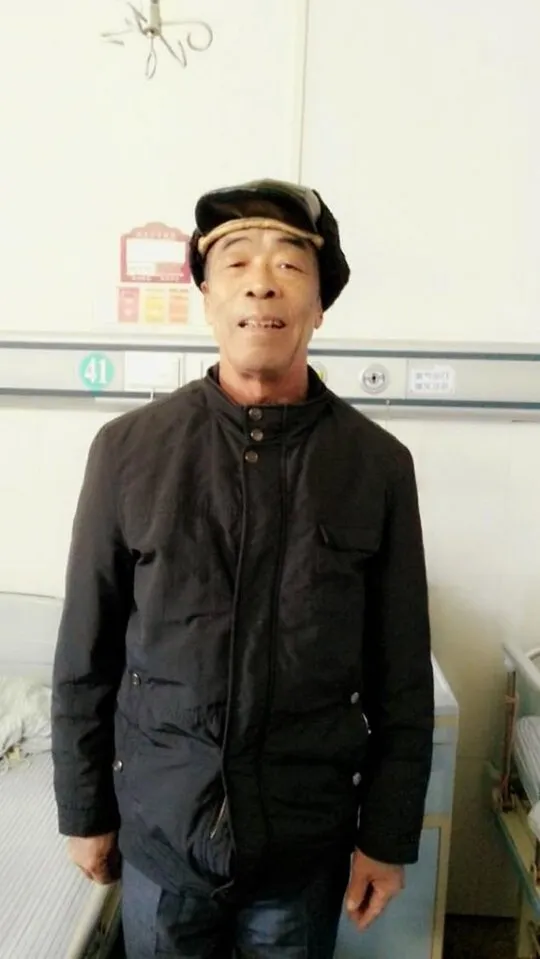 Ông cụ được cho rằng sẽ hồi phục hoàn toàn sau khi điều trị. Ảnh: REX USA