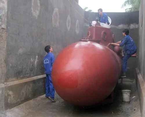 Sáng nay chạy thử tàu ngầm tự chế tại Thái Bình ảnh 1 - 1