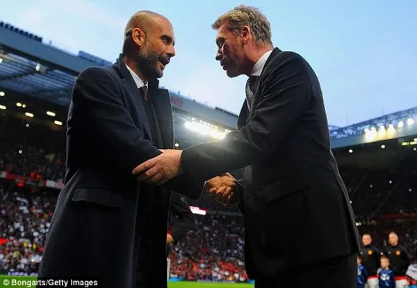Moyes và Vidic "nổ" tưng bừng, Pep Guardiola lo lắng ảnh 2