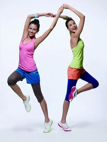 Không nên trang điểm khi tập thể dục