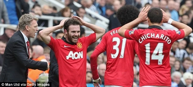 M.U và Chelsea đại thắng, Bayern thua trận đầu ảnh 1