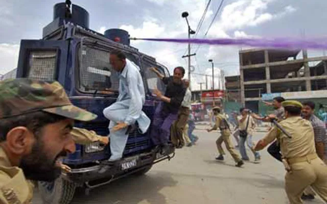 Những điều ít biết về vòi rồng trang bị trên tàu biển, xe chuyên dụng ảnh 2