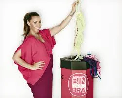 Theo các chuyên gia, áo ngực còn khiến ngực phụ nữ chảy xệ hơn chứ không có tác dụng làm đẹp như người ta vẫn tưởng.