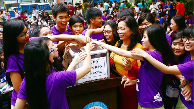 Ôn thi hướng đến nội dung biển đảo ảnh 1 Ôn thi hướng đến nội dung biển đảo ảnh 1