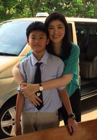 Gia đình nhỏ của cựu thủ tướng Thái Lan ảnh 10 10306731-792111464166644-21247-1427-6901