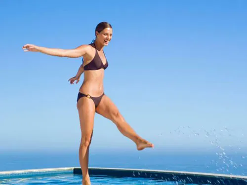 “Phòng the” hồ bơi ảnh 2