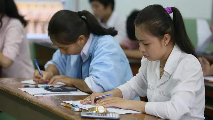 Bộ GD-ĐT định hướng đề thi tuyển sinh ĐH,CĐ ảnh 1