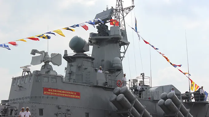 Thượng cờ 2 tàu tên lửa tấn công nhanh lớp Molniya ảnh 7 Thượng cờ 2 tàu tên lửa tấn công nhanh lớp Molniya ảnh 7