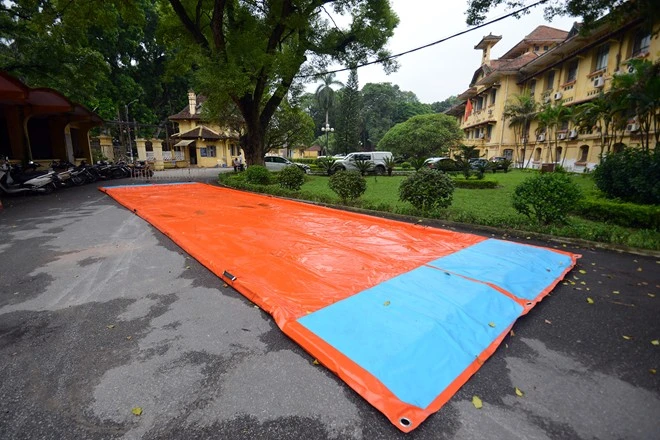 Xe lưu động 16 tỷ phòng chống dịch Ebola của VN