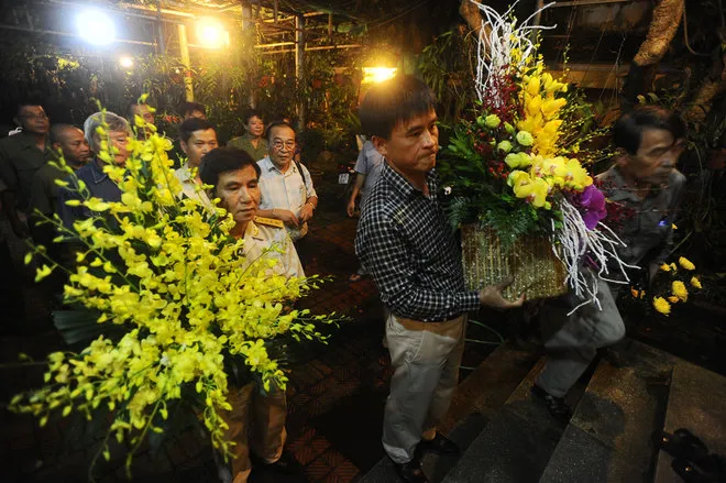 Người dân nhớ thương Đại tướng trong ngày sinh nhật ảnh 3