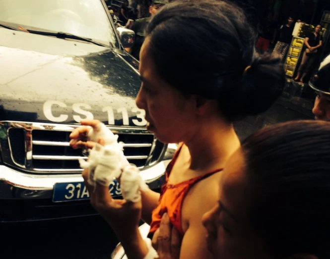 Đã khống chế được đối tượng bắt cóc con tin ở Hà Nội ảnh 2