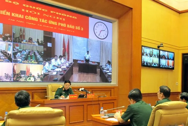 Bộ Quốc phòng họp trực tuyến ứng phó bão số 3 ảnh 1