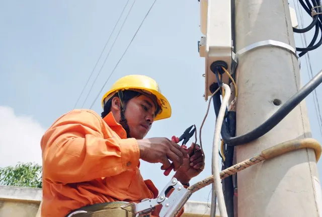 Chùm ảnh: Lý Sơn rộn vui khi có điện ảnh 10 Chùm ảnh: Lý Sơn rộn vui khi có điện ảnh 10