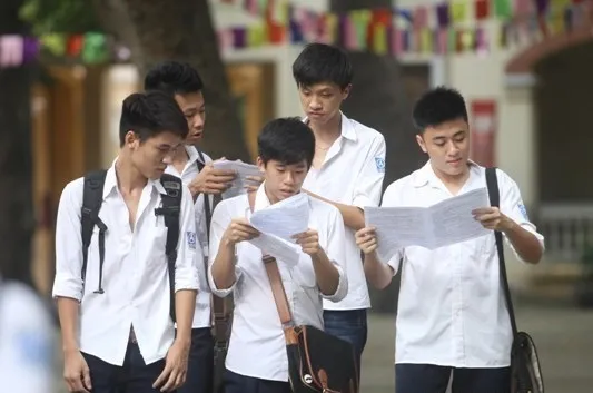 Dự thảo lộ trình tăng học phí đối với các trường công từ năm 2015 ảnh 1