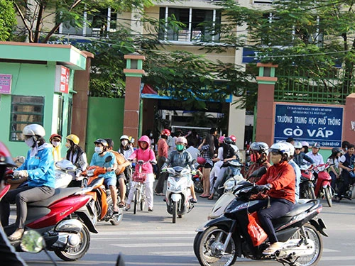 Đăng ký 4 môn mới được... học thêm ảnh 1