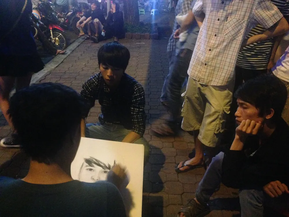 TP.HCM đón năm mới 2015 bằng màn pháo hoa hoành tráng ảnh 14