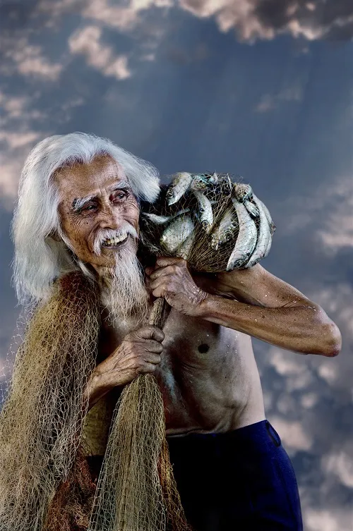 Vẻ đẹp quê hương qua ống kính bà cụ Sài Gòn ảnh 5