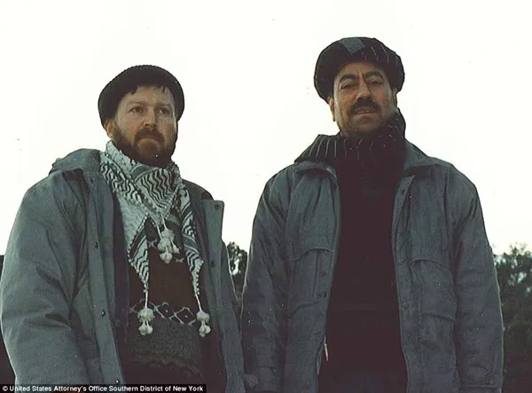 Ảnh hiếm bên trong 'sào huyệt' của Osama Bin Laden ảnh 18