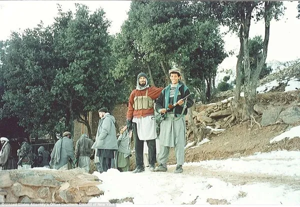 Ảnh hiếm bên trong 'sào huyệt' của Osama Bin Laden ảnh 7