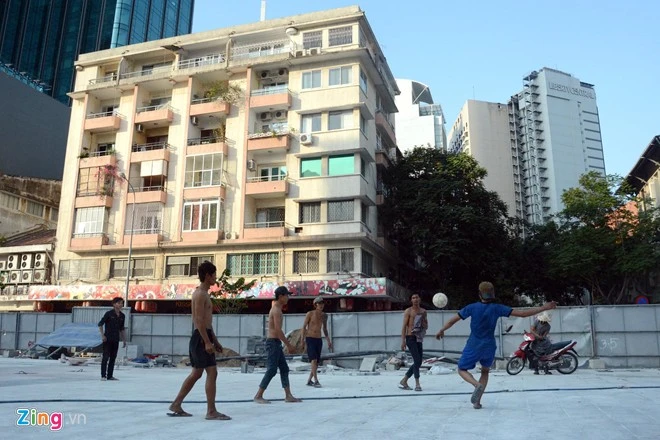 Phố đi bộ dài 640 m ở Sài Gòn trước ngày khánh thành