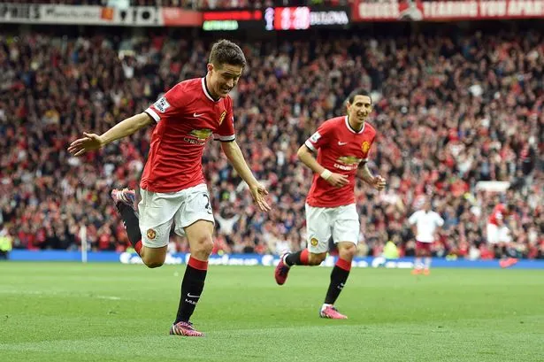 Van Gaal, M.U, Villa, Herrera Van Gaal, M.U, Villa, Herrera