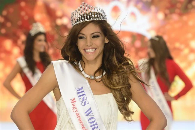 Hoa hậu Hungary Edina Kulcsar